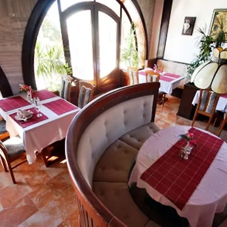 Apartment Pansion Dioklecijan *